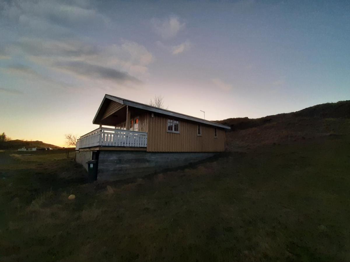 Guesthouse Hólmur エクステリア 写真