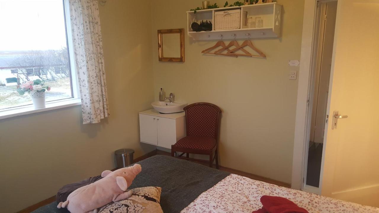 Guesthouse Hólmur エクステリア 写真