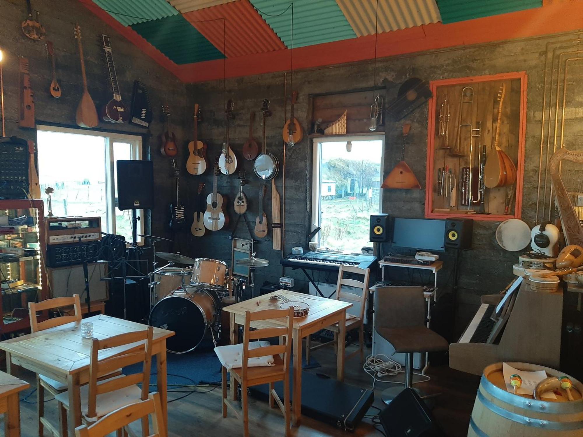 Guesthouse Hólmur エクステリア 写真